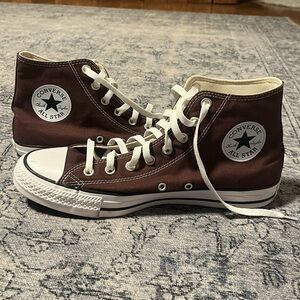 Men’s Converse high top sneakers